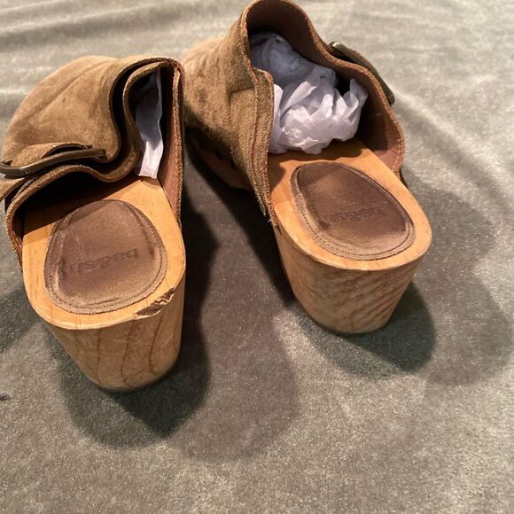 #510 BA&SH Suede Clogs - Picture 8 of 8